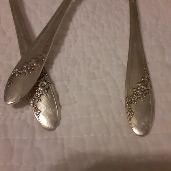 Vintage Oneida Community Tudor Plate Serving Spoons X3 Holidays
